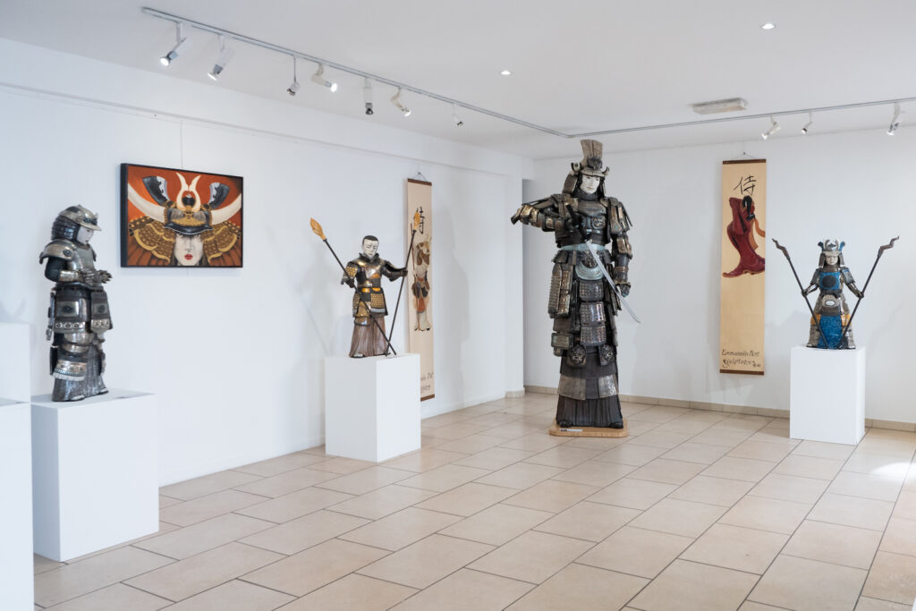 Exposition Sanary - sculptures raku - Emmanuelle Not