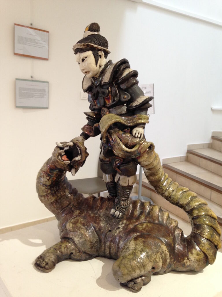 Exposition Sanary - sculptures raku - Emmanuelle Not